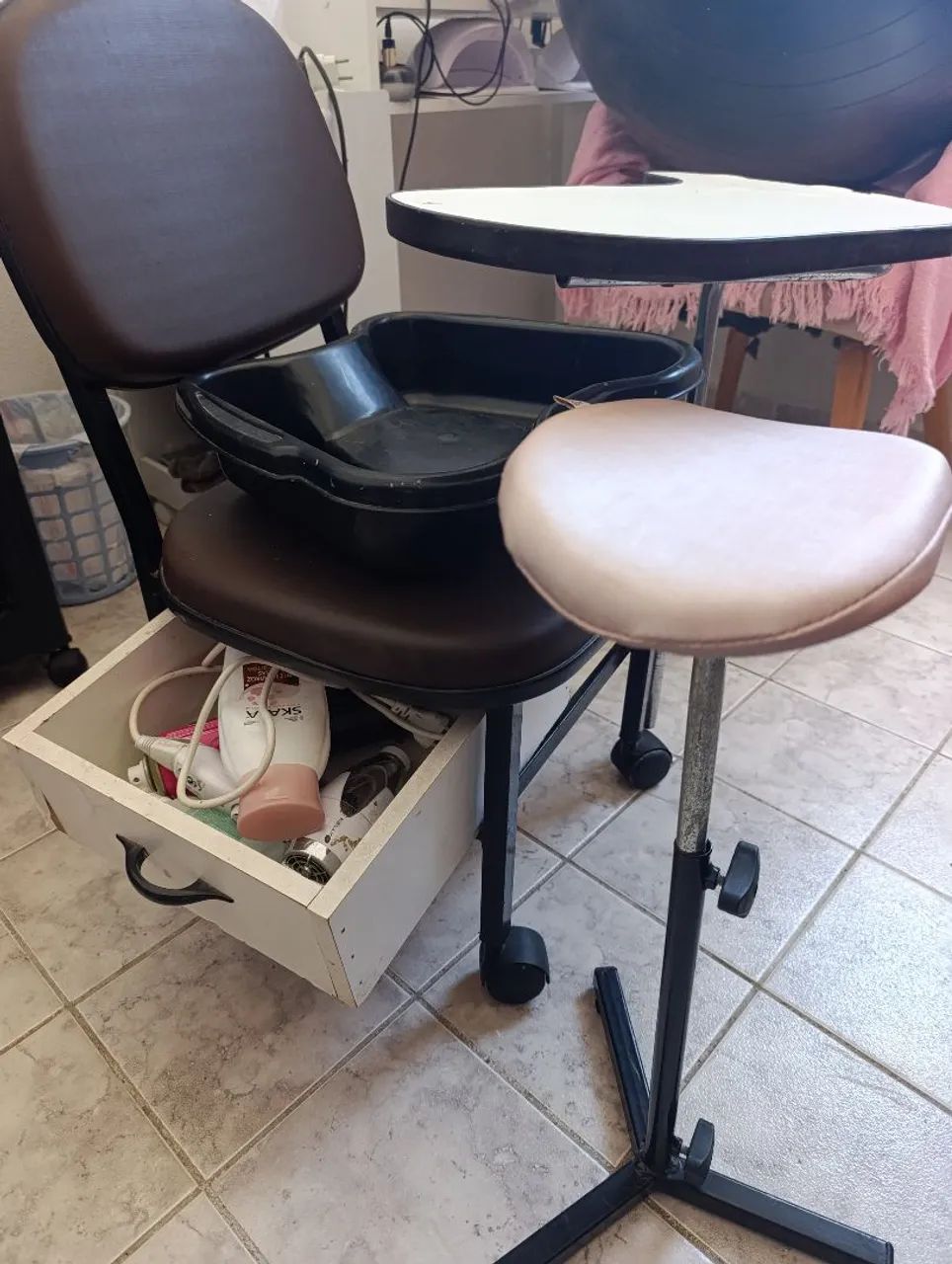 Cadeira de manicure  - Foto 4