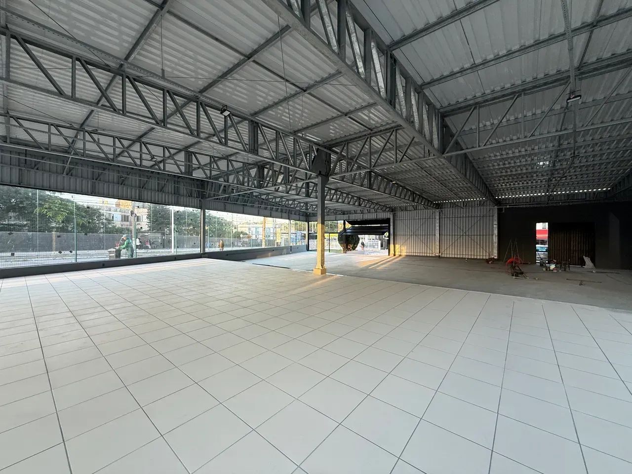 750 m² em ponto comercial estratégico na Ivo Silveira - Foto 2