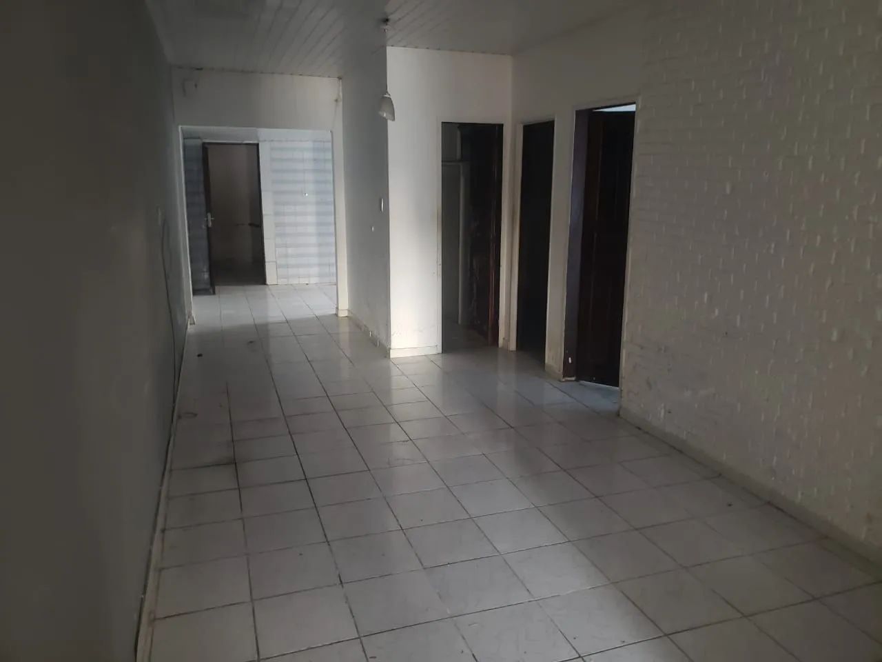 Casa 4 quartos, garagem,  sala, cozinha 