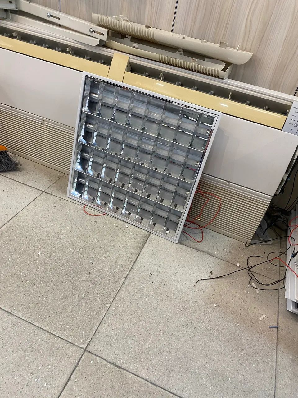 Luminárias Comerciais De Sobrepor Com Refletor (Sem Lâmpada) - Foto 4