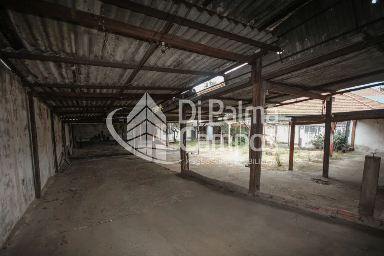 Terreno retangular de 545 m² e 410 m² de área construída aprovada na região da Vila Pruden - Foto 2