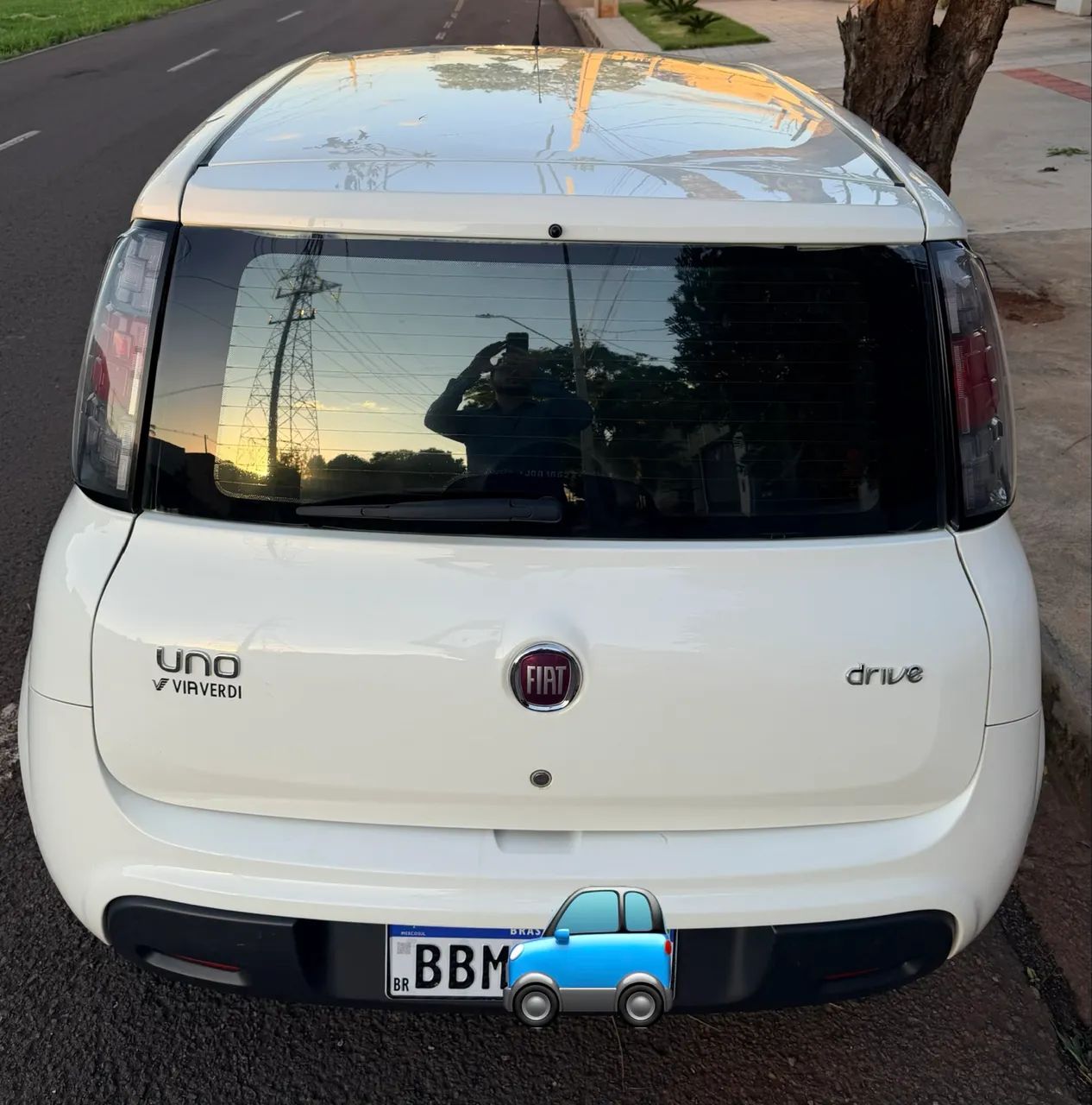 Fiat Uno Drive 1.0 Flex 6V 5P 2018 - Foto 2