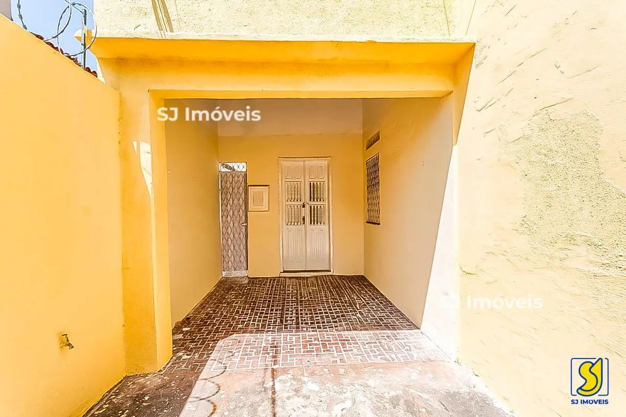 Casa com 1 suíte, 1 quarto e quintal próximo ao Shopping Benfica - Foto 3
