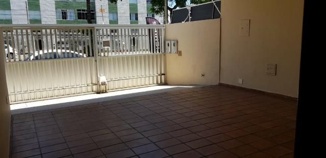 Residência ou Empresa (Av. Edésio Vieira de Melo) - Foto 4