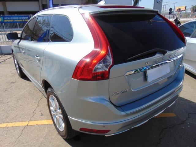 VOLVO XC60 2.0 T5 DYNAMIC FWD TURBO 2014 - Foto 4