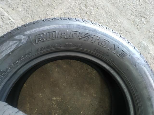 Pneus Roadstone aro 17 235/65 - Foto 3