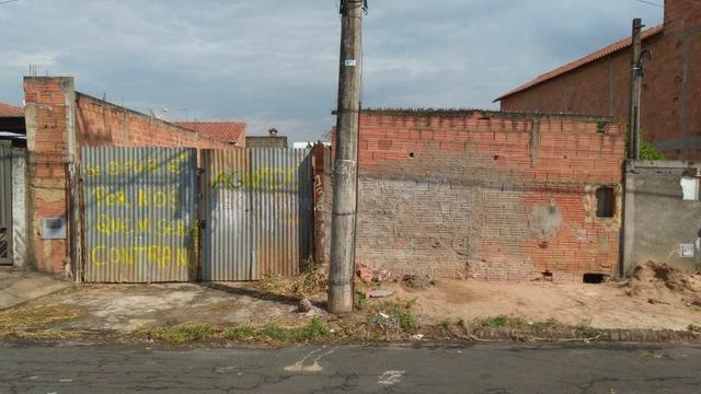 Terreno com 270m², no Recanto das Laranjeiras em Cosmópolis-SP, aceita desdobro. (TE0076) - Foto 4