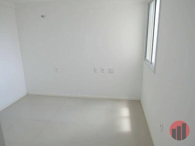 Apartamento com 3 dormitórios para alugar, 95 m² por R$ 1.800/mês - Fátima - Fortaleza/CE - Foto 19