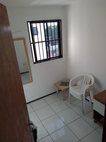 Vende-se Apartamento mobiliado na Maraponga - Foto 8