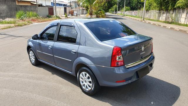 Renault Logan Expression 1.0 Hi-Flex 2012 Manual Completo - Foto 9