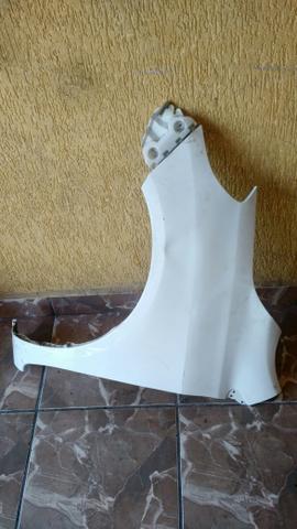Paralama esquerdo Nissan versa