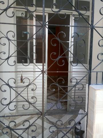 Aluga se casa em Plataforma * Sandra - Foto 2