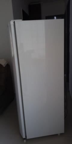 Geladeira Consul semi nova - Foto 3