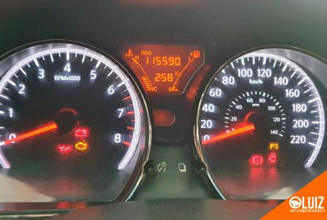 NISSAN VERSA 2013/2013 1.6 16V FLEX SL 4P MANUAL - Foto 6