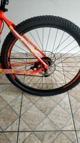 Novo! Bicicleta Aro 29 - 21v - Câmbios Shimano - Freio a Disco Mecânico com Suspensão - Foto 4