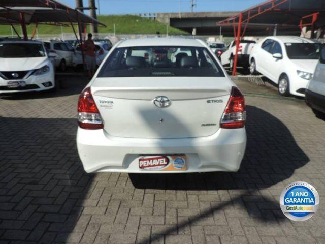 ETIOS PLATINUM Sed. 1.5 Flex 16V 4p Aut. - Foto 8
