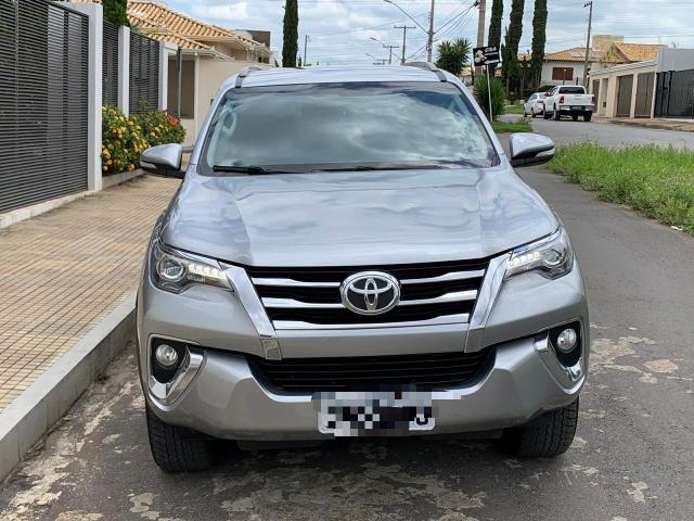 SW4 SRX diesel 2016/2016 7 lugares, extremamente novo!