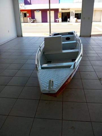 CANÔA com:(6) metros de comprimento *) *)