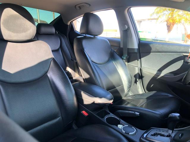 Elantra 13/13 - Foto 6