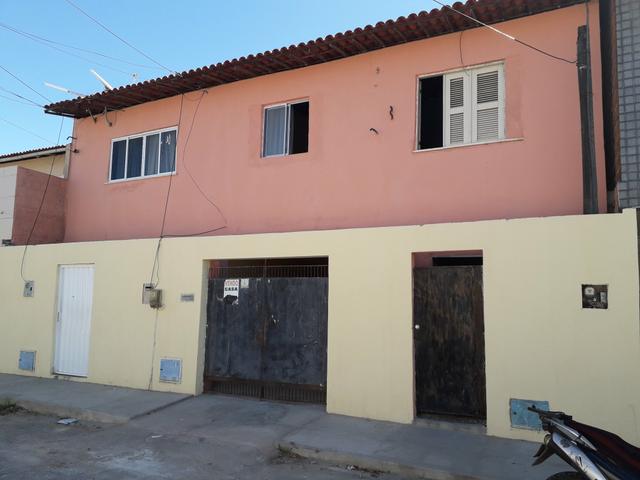Vendo casa no Conjunto Ceará. Escriturada. R$ 220 mil