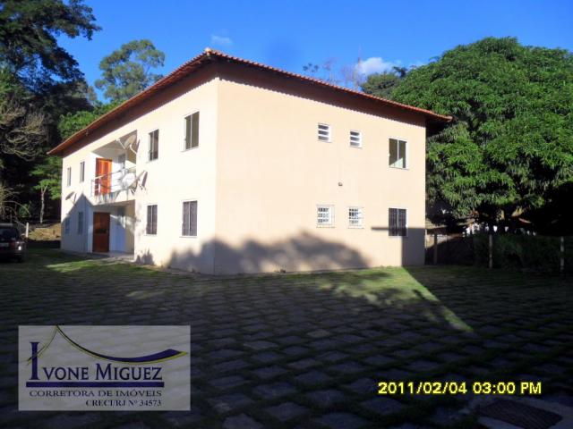 Apartamento em Village São Roque - Miguel Pereira