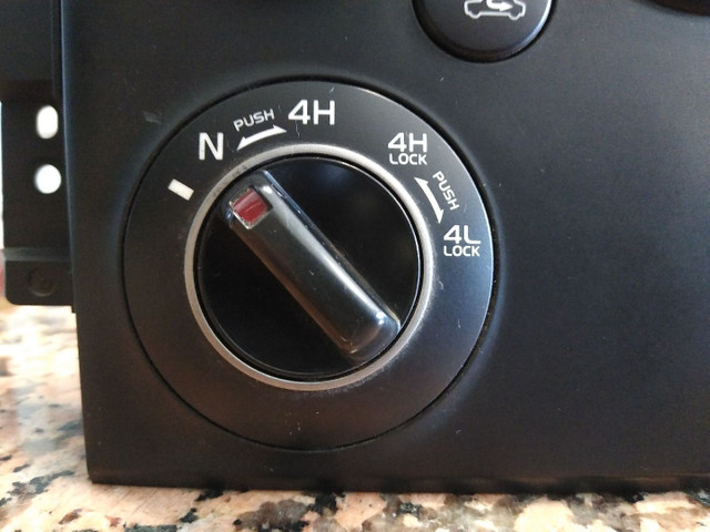 Controle do ar condicionado Suzuki Gran Vitara 08/15 com contr. Tração  - Foto 2