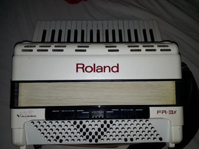Acordeom Roland FR3X - Foto 5