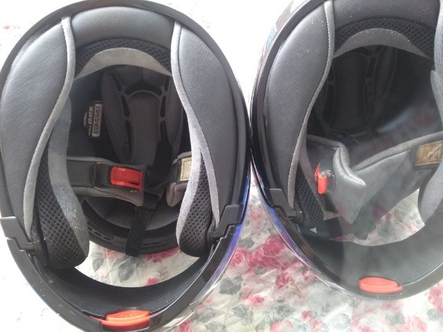 2 Capacetes semi novos - Foto 3