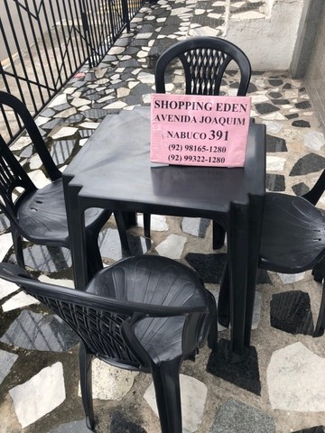 Conjunto novo de mesa e cadeira sem braço preta pra restaurante