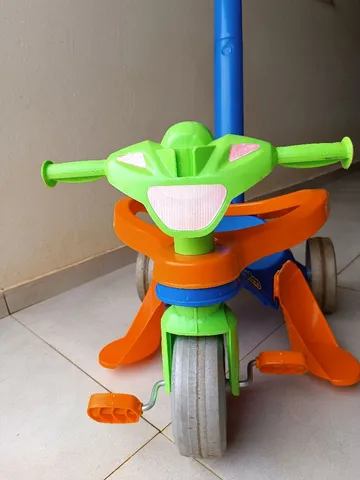 Triciclo Infantil Para Menina Com Cestinha Bandeirante