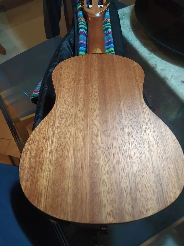 Guitalele Shelby com bag