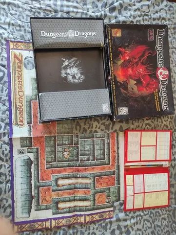 Dungeons & Dragons Grow - Jogo de Tabuleiro RPG