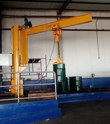 Braco Giratório, Projeto e Fabricação,estrutura  para talha. - Foto 2