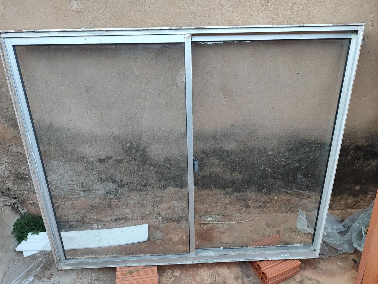 Janela de Alumínio Usada - Foto 5