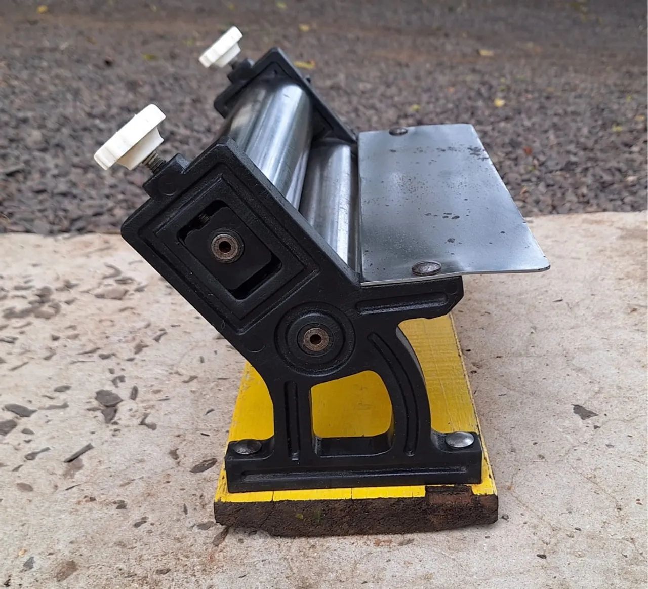 Cilindro manual para massa