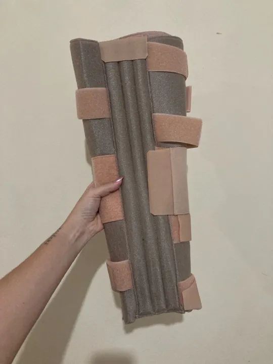 Imobilizador de joelho cirurgia  - Foto 2