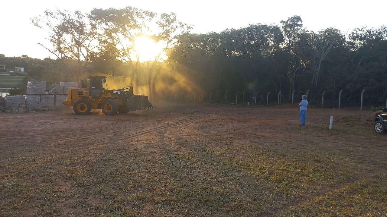Limpeza de terreno e demolição 