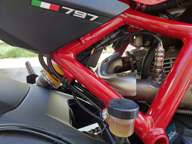 Ducati Monster 797 - Foto 8