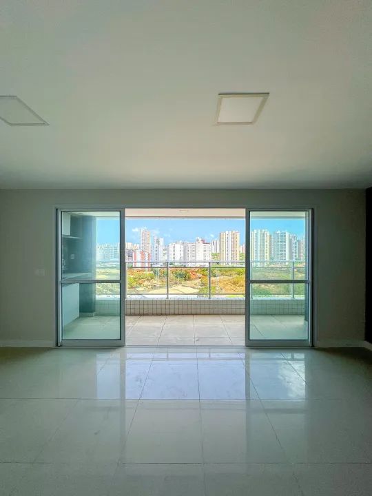 Edifício Lafitte, Guararapes, 110m2, Andar Alto, 3 Suítes, DCE, 2 Vagas, Lazer Completo. - Foto 5