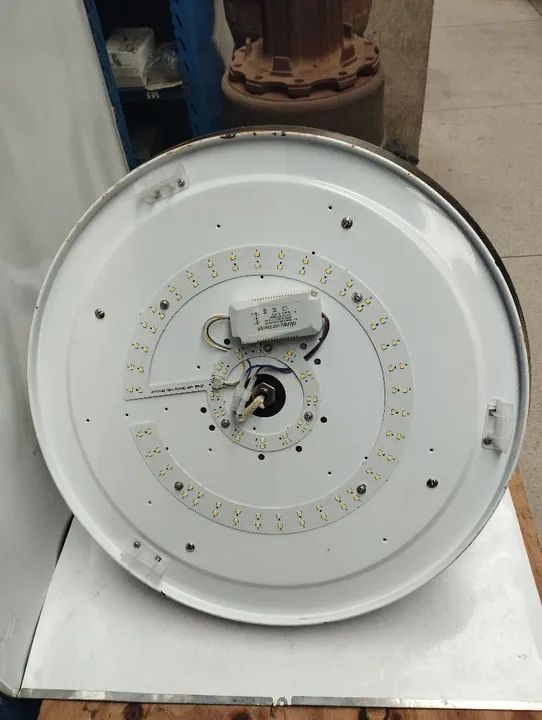 Ventilador De Teto Sivelco Retrátil 220v - 4 Pás - Luz Led - Foto 2