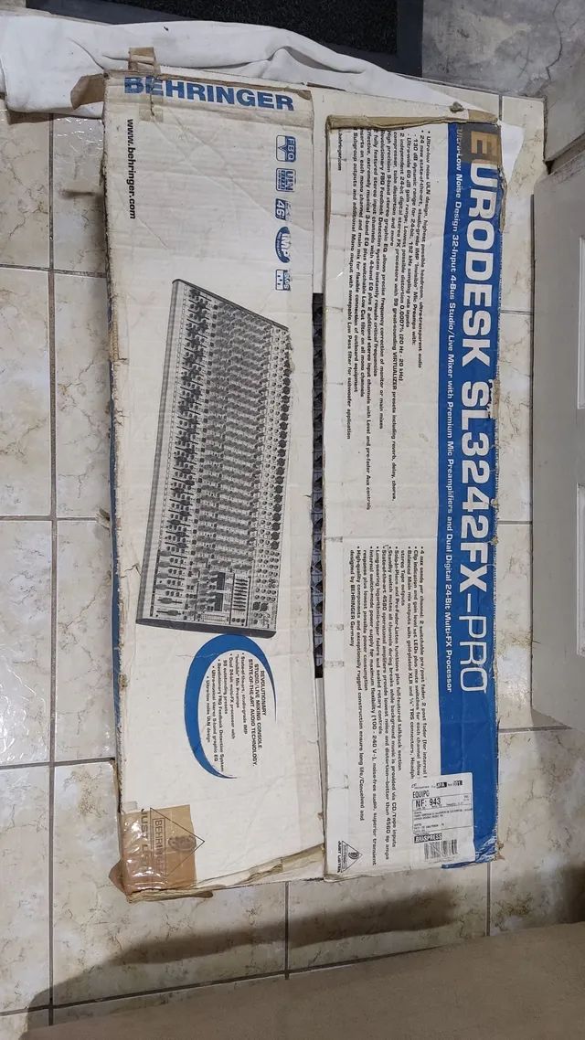 Mesa BEHRINGER SL3242 FX PRO ÚNICO DONO, FUNCIONANDO PERFEITAMENTE  - Foto 4