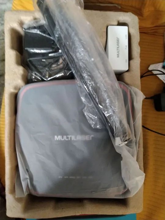 Roteador Multilaser Access Point PoE Wireless N 300 Mbps - Foto 4