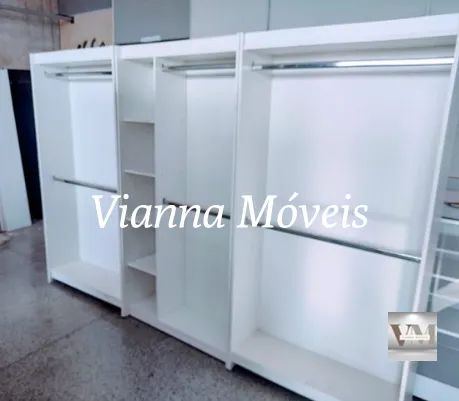 2 Cabideiros Duplos + 1 Cabideiro Duplo com Prateleiras Lateral - MDF