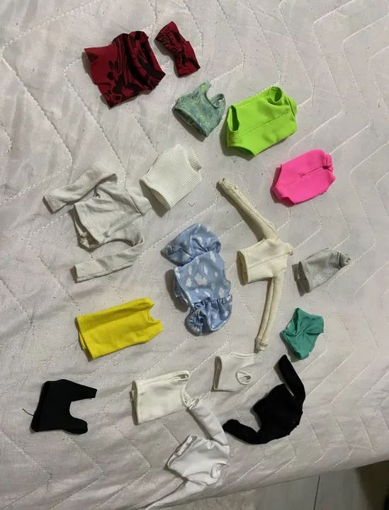 Roupas para Bonecas - Diversos Modelos