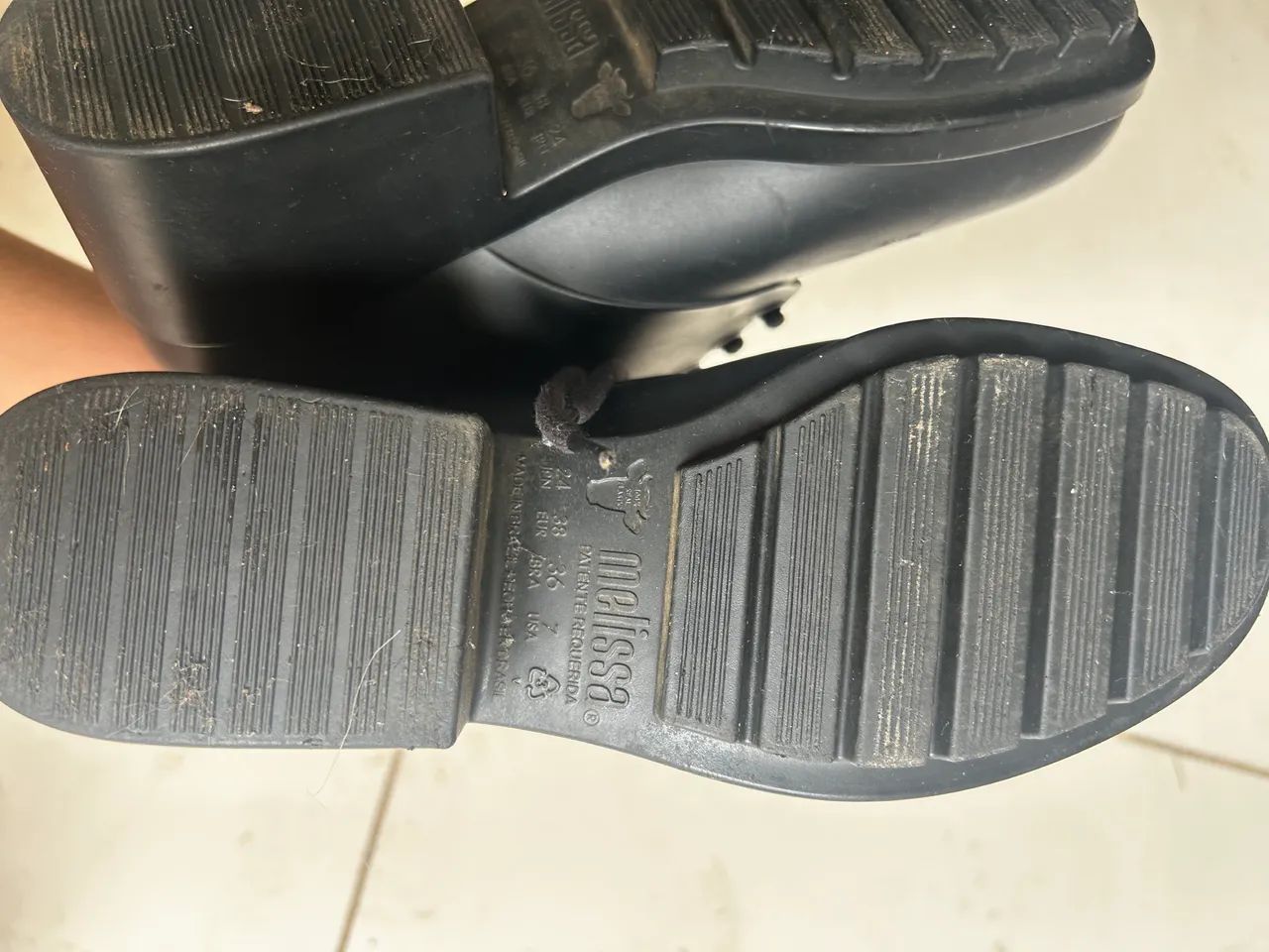 Bota cano curto Melissa - Foto 5