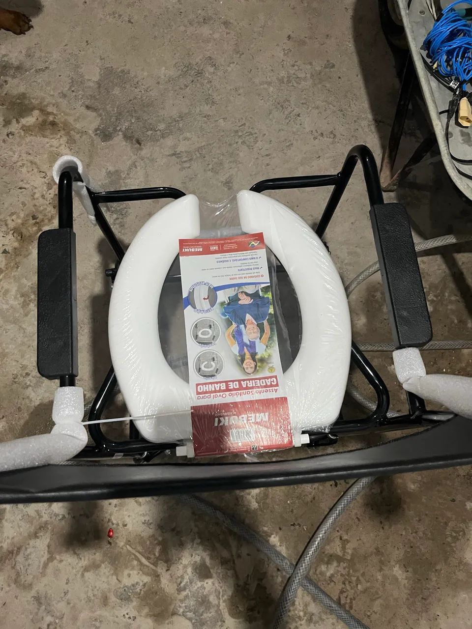 Cadeira de banho 64276685717507121