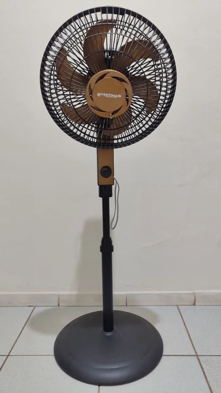 Ventilador de coluna seminovo 110 V