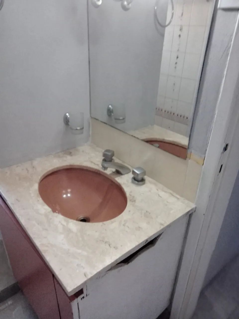  QUARTO  SUITE  IMOBILIADO   NO BROOKLIN      PROXIMO . DA BERRINI  SHOPPING MO - Foto 3