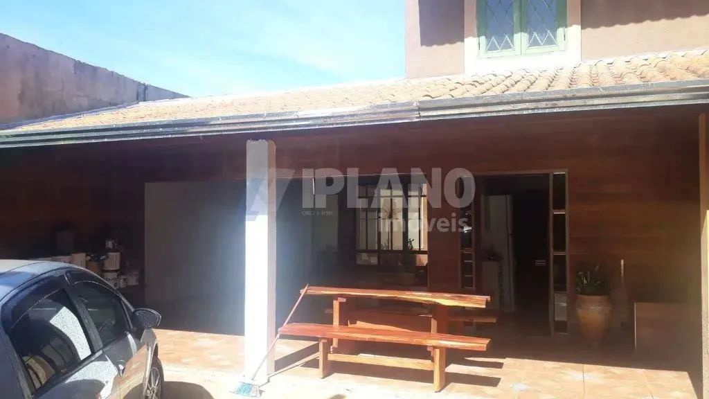 Chácara em Brodowski  Ampla, com sobrado e estrutura completa! - Foto 2