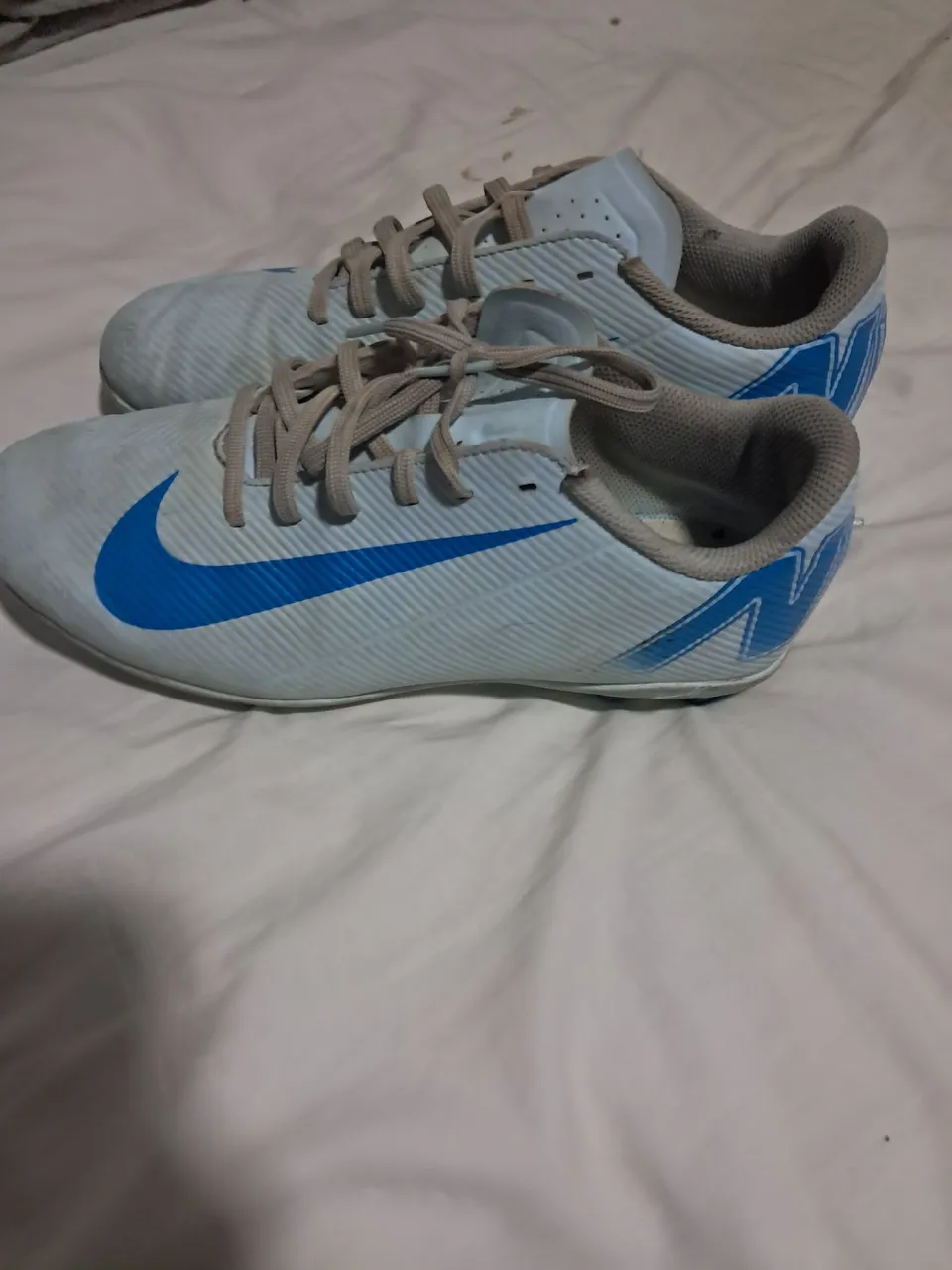 Chuteiras Nike Mercurial - Azul e Branco